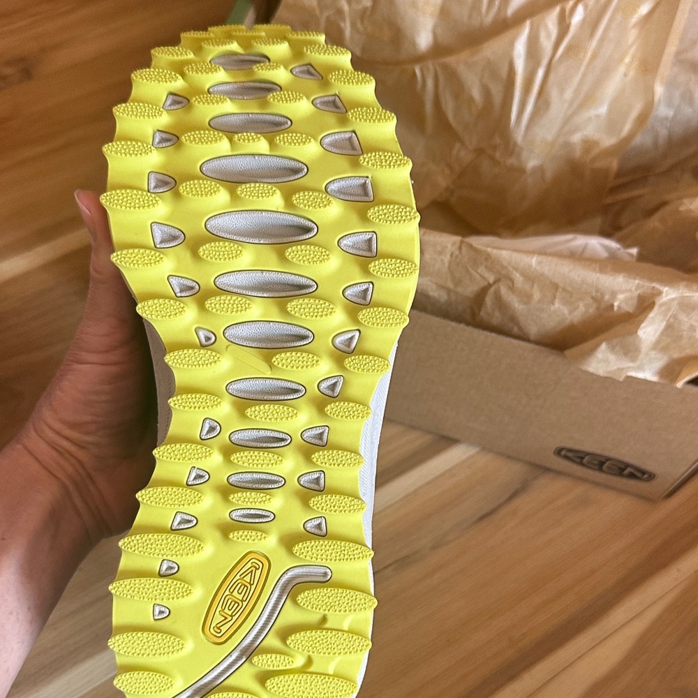 Keen Black and Purple Hiking Shoes with Neon Accents - Picture 3 of 7